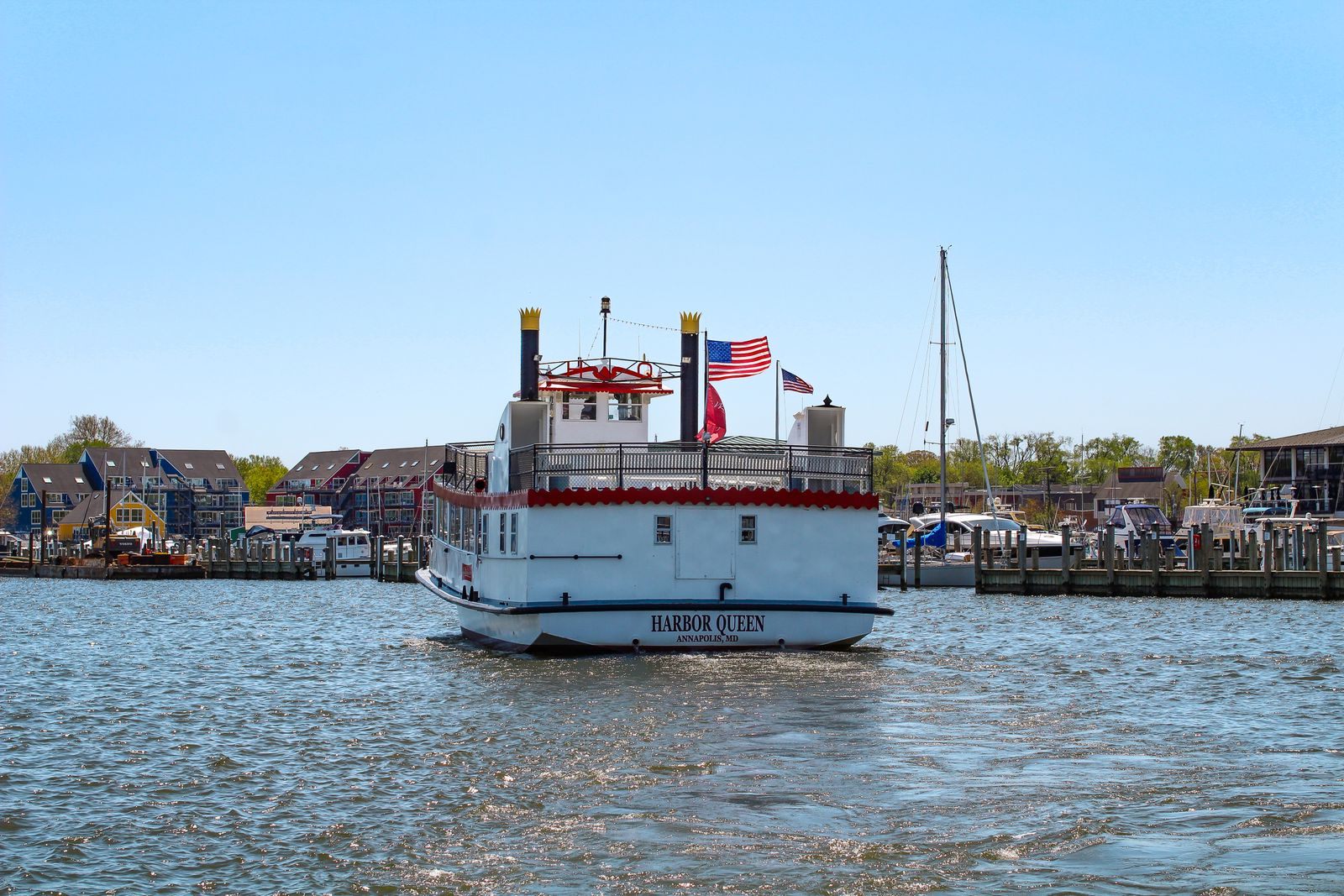 Annapolis harbor waterfront with a sightseeing boat at the dock